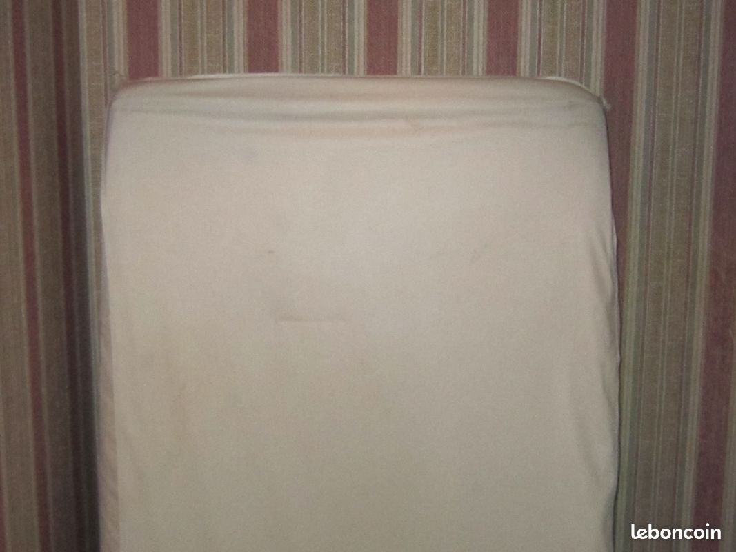 Matelas enfant plus aleze (image 1)