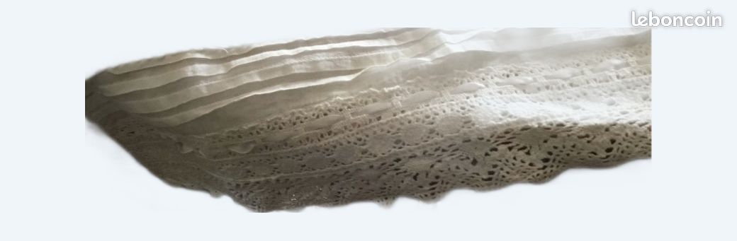À vendre haut e dentelle taille l 40 (image 1)