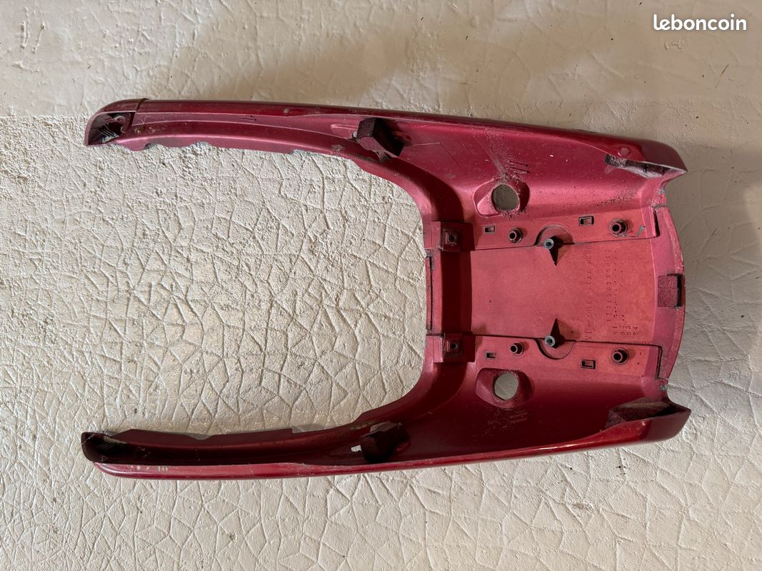Coque arrière Yamaha 850 TDM 3VD 93 (image 2)