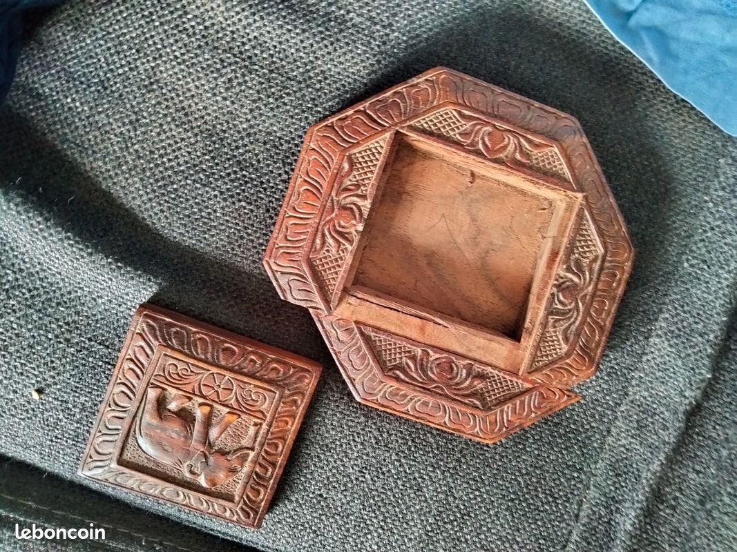 Boite en bois rare compartiment secret 17cm (image 2)