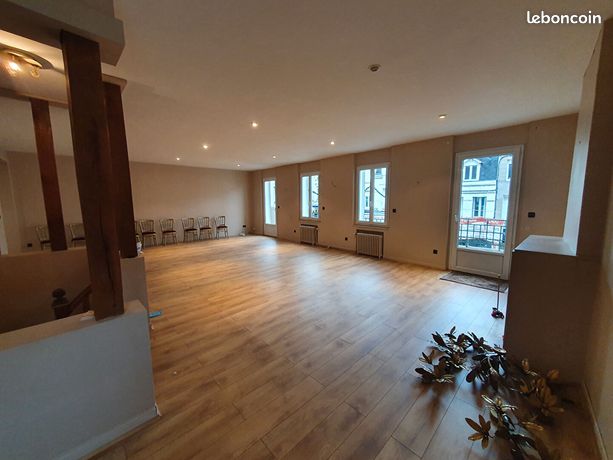 Appartement 8 pièces 321 m²
