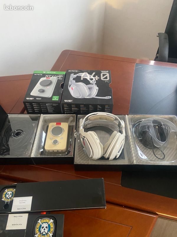 Astro A40 (image 1)