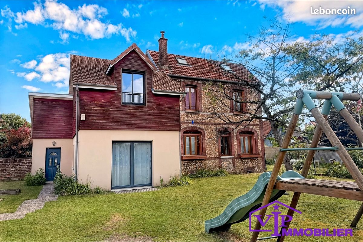 Maison 7 pièces 158 m² · à Sotteville-lès-Rouen · 158 m² · 396 000 €