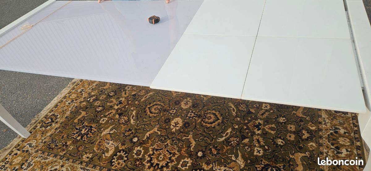 Table en verre (image 5)