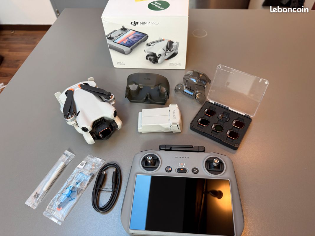 DJI Mini 4 Pro avec la radiocommande RC-N2 (édition limitée, catégorie labellisée C1) (image 2)