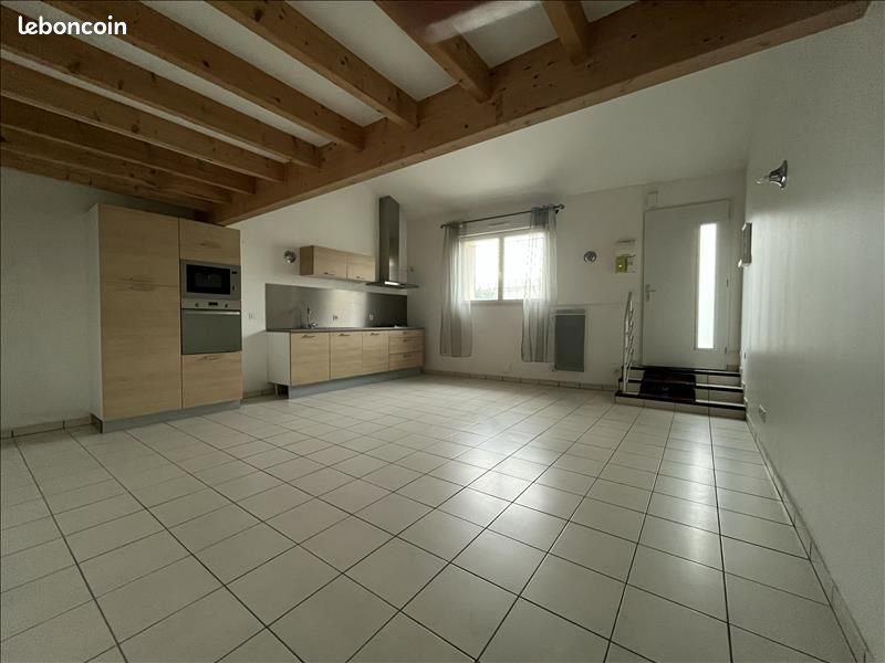 Maison 3 pièces 97 m² · à Blanquefort · 97 m² · 1 100 €/mois