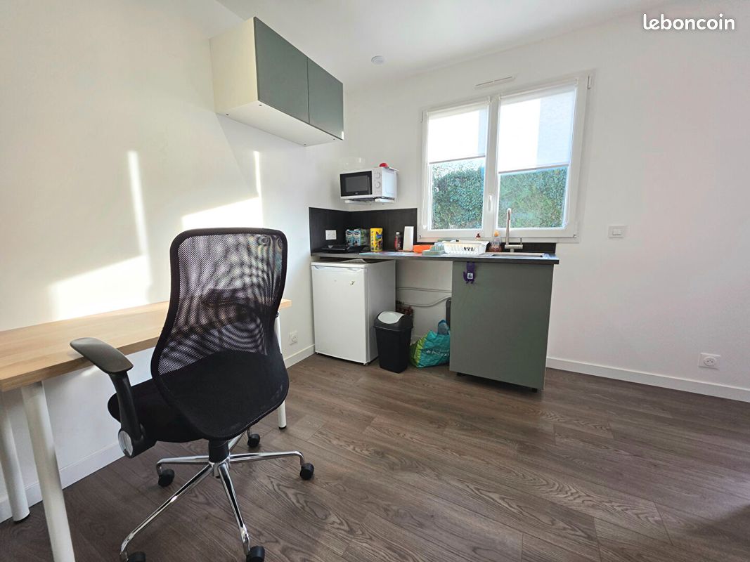 Immeuble 17 pièces 330 m² · à Ifs · 330 m² · 635 000 €