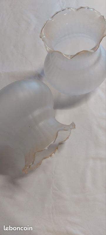 Globes d'applique (image 1)