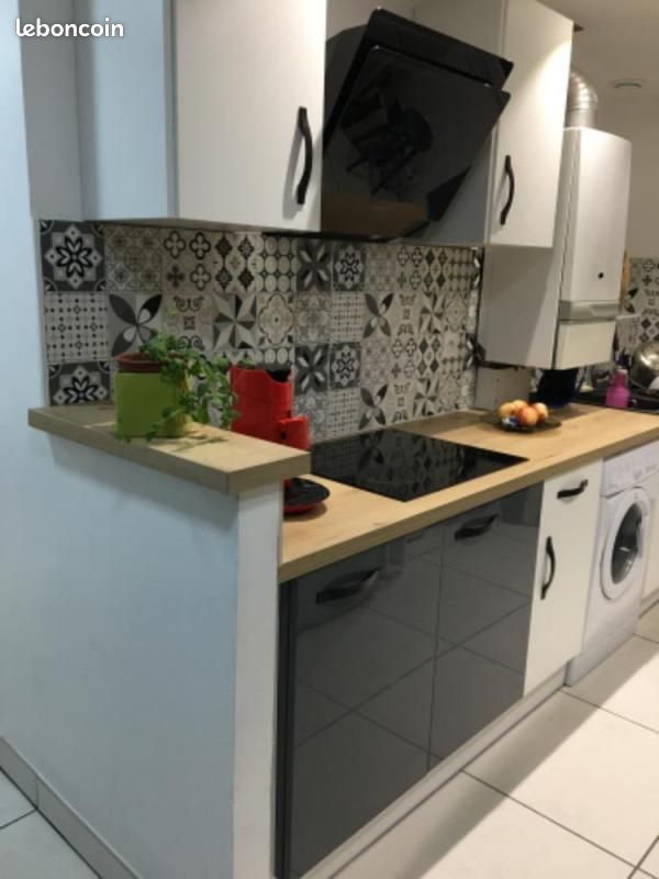 Appartement 4 pièces 82 m² · à Grenoble · 82 m² · 1 190 €