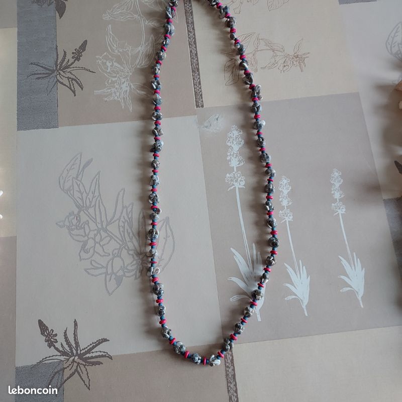 Lot Promo De 5 Colliers En Perles De Tahiti - Neufs Avec étiquettes - Multicolore