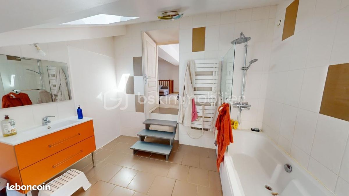 Maison 7 pièces 172 m² - Hasparren 64240 (image principale 15)