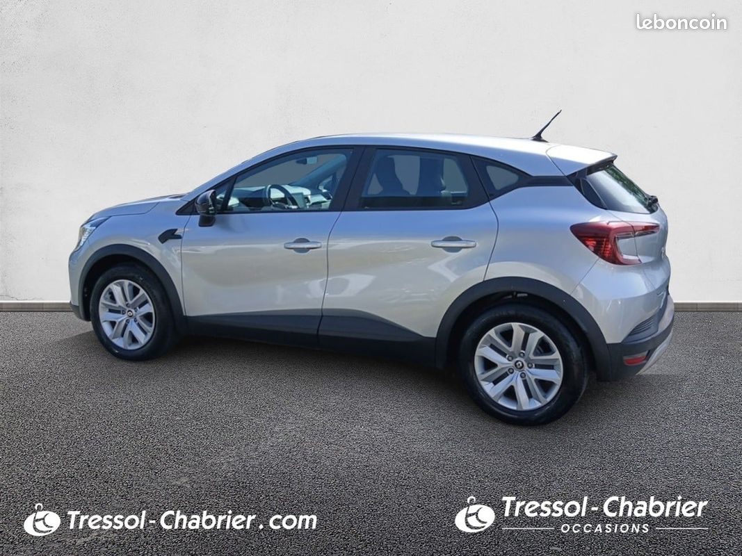 RENAULT Captur E-Tech hybride 145 Equilibre (image 2)