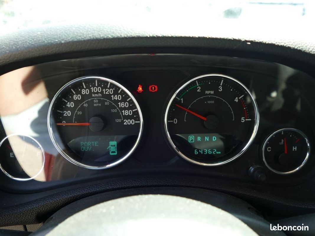 JEEP WRANGLER 3.2 CRD 200 Ch SAHARA BVA (image 18)