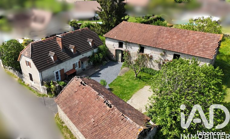 Propriété 5 pièces 140 m²