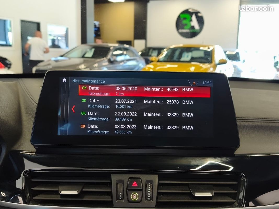 BMW X1 F48 LCI xDrive 18d 150cv BVA8 M Sport / Toit Ouvrant / CarPlay / Camera / Affichage Tete Haute (image 13)