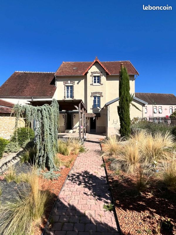 Maison 6 pièces 126 m² · à Neuvy-Sautour · 126 m² · 159 000 €