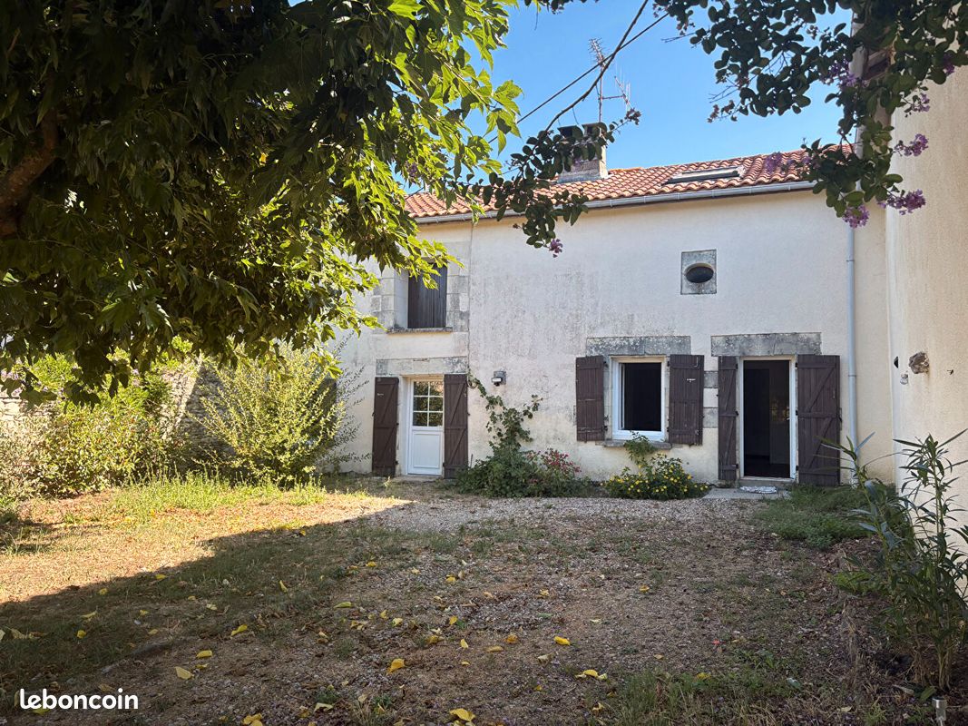 Maison 4 pièces 110 m² · à Orches · 110 m² · 650 €/mois