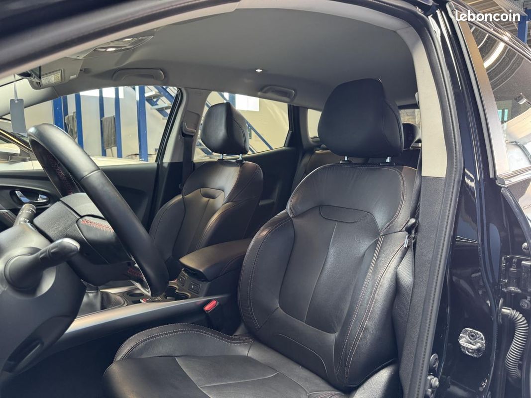 RENAULT KADJAR 1.2 TCE 130 BVM Black Édition - Bose - sièges chauffants - cuir (image 9)
