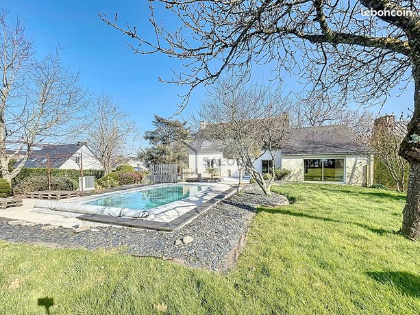 Maison 8 pièces 267 m²
