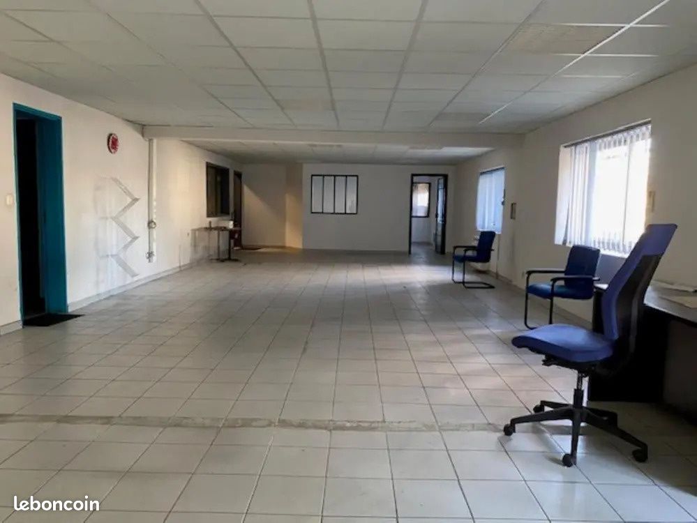 Local 2200 m² Marignane (image 4)