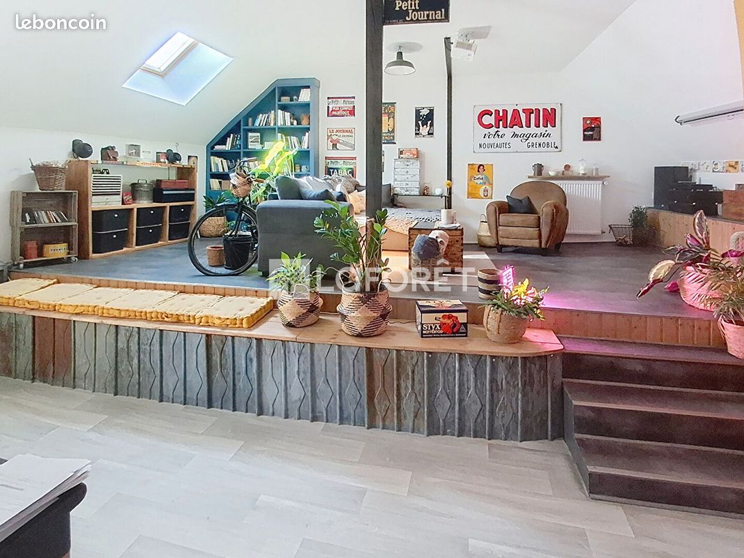 Maison 6 pièces 154 m² · à Mouchard · 154 m² · 199 350 €