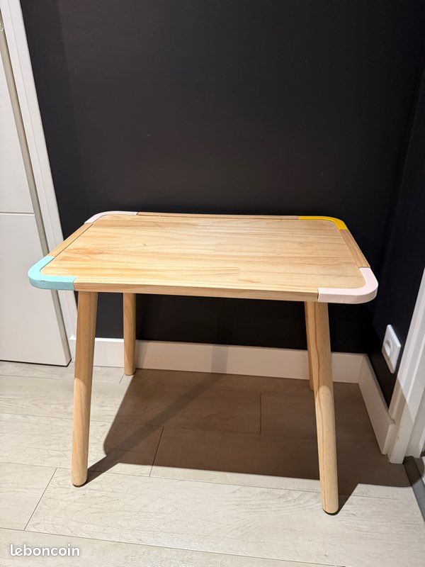 Petit bureau bois pour enfant (image 1)