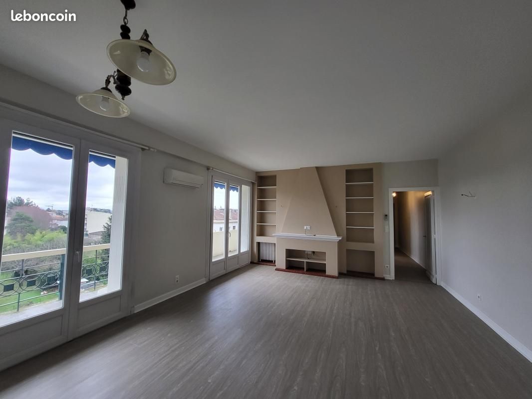 Appartement 4 pièces 107 m² · à Agen · 107 m² · 1 100 €/mois