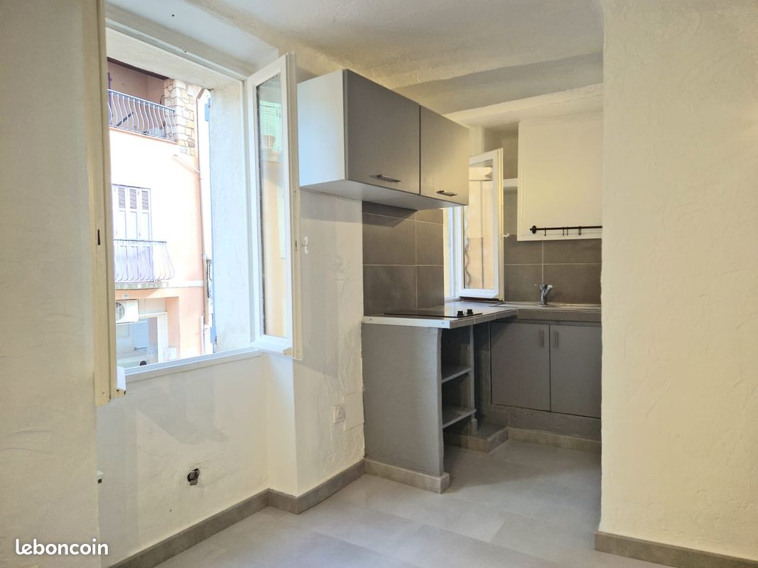 Appartement 2 pièces 31 m² · à Puget-sur-Argens · 31 m² · 595 €/mois