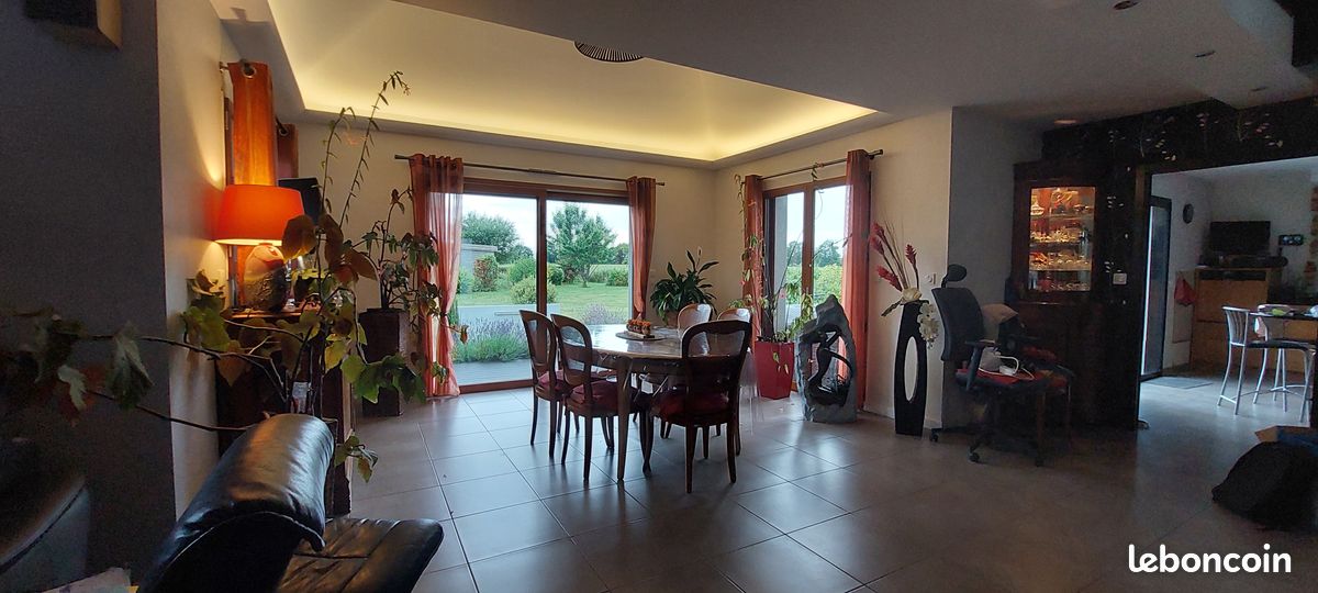 Maison contemporaine de 5 chambres près de Rennes (image 2)