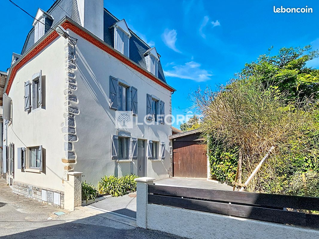 Maison 6 pièces 155 m² · à Orthez · 155 m² · 303 000 €
