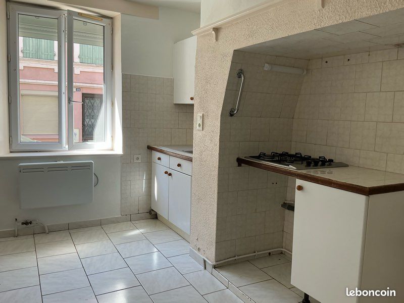Appartement 1 pièce 24 m² · à Caussade · 24 m² · 320 €/mois