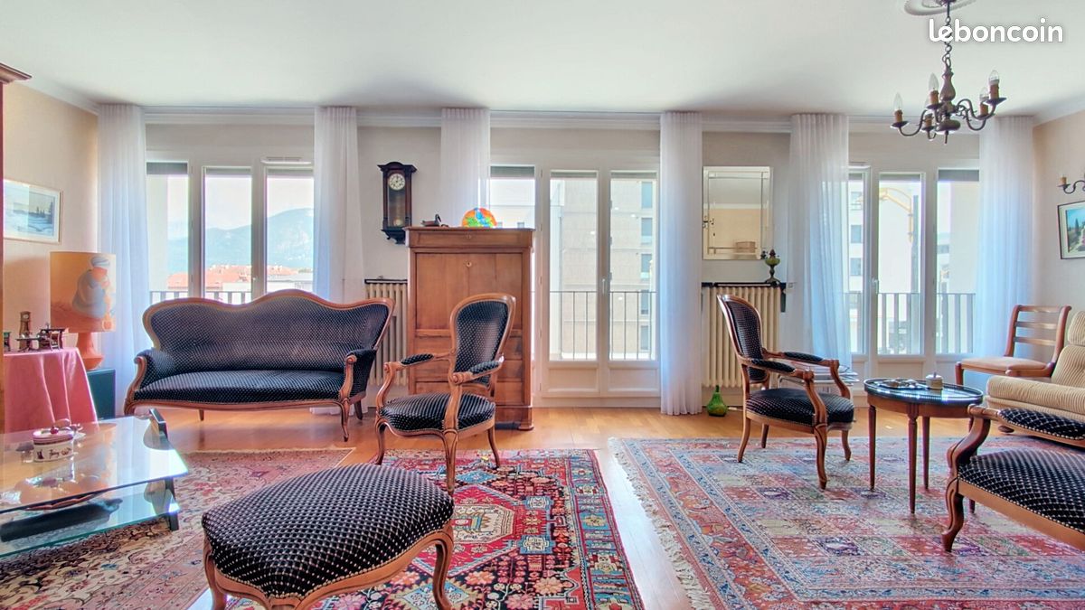 Appartement 5 pièces 132 m² · à Annecy · 132 m² · 451 000 €
