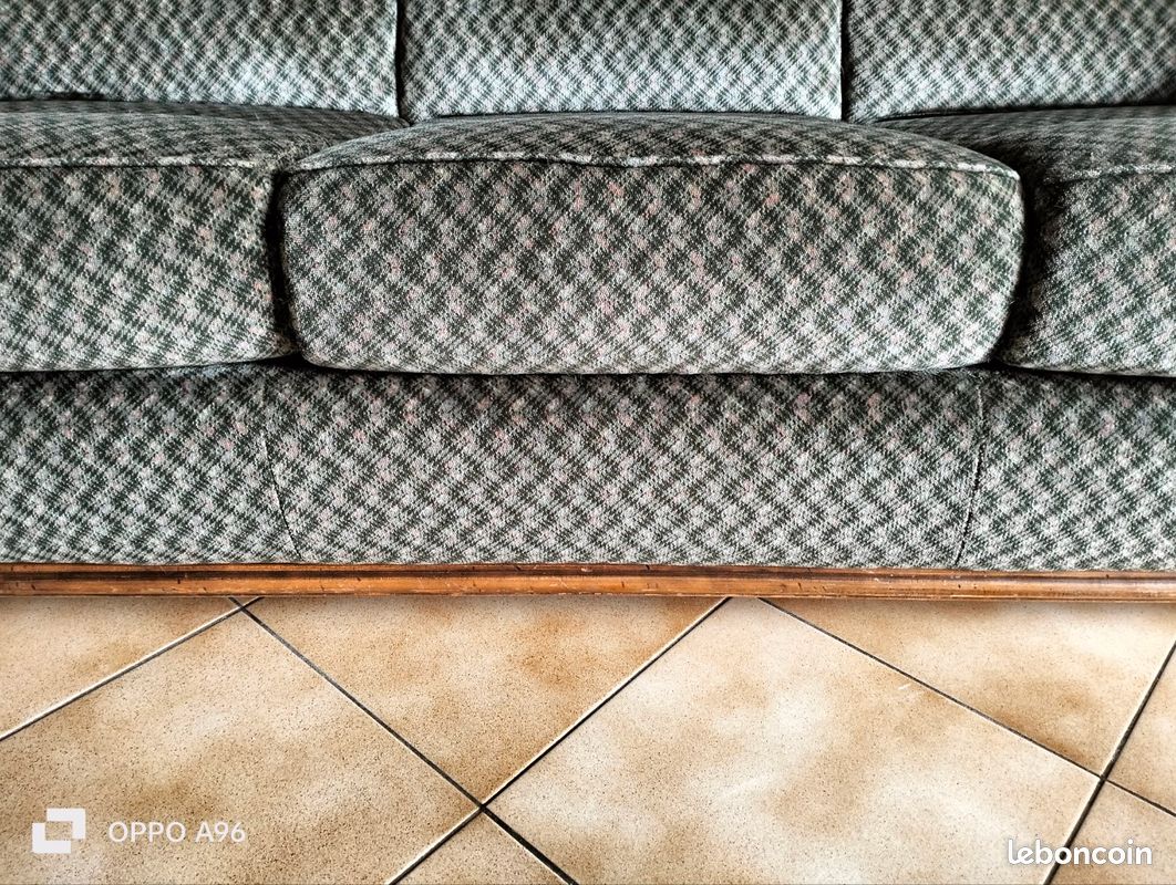Canapé 3 places et deux fauteuils (image 8)