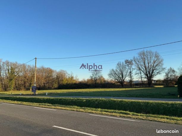 https://img.leboncoin.fr/api/v1/lbcpb1/images/b2/e9/e9/b2e9e99e263bae1001f90de461b8af7ca847fe69.jpg?rule=ad-image