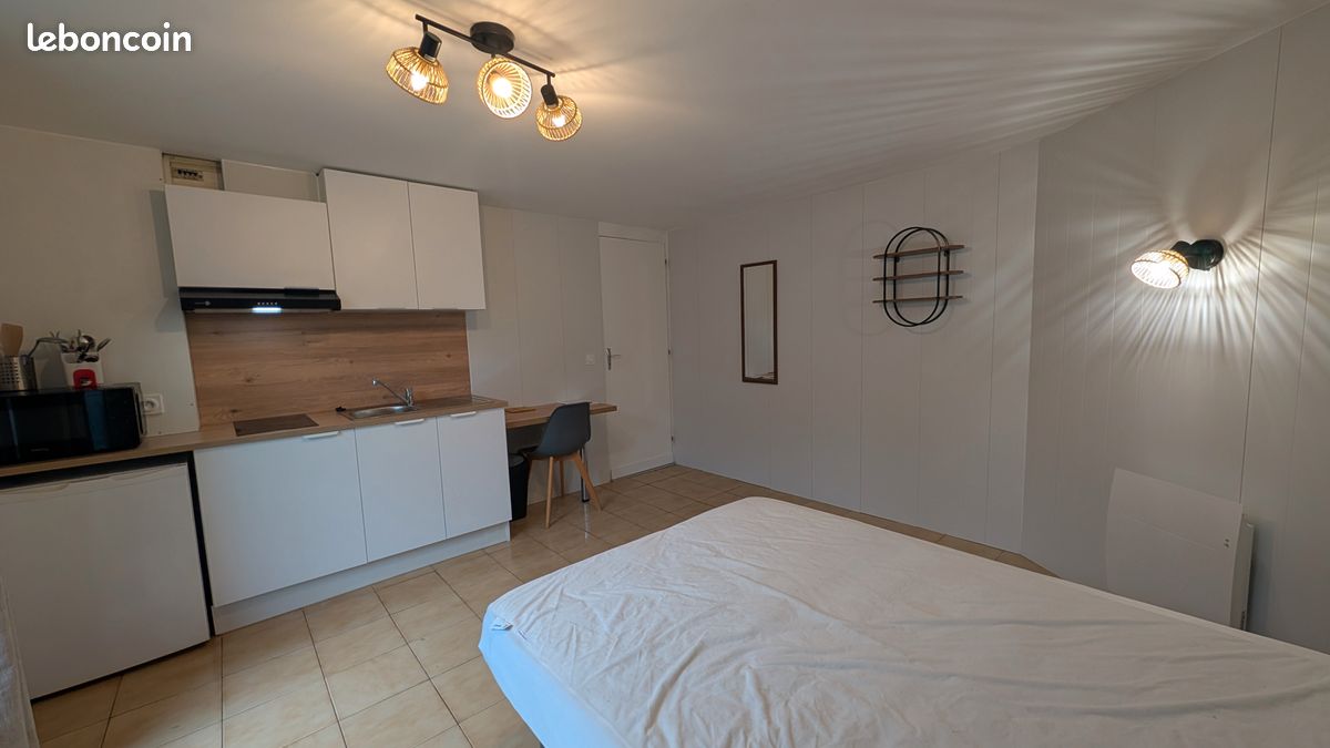 Appartement 1 pièce 16 m² · à Les Herbiers · 16 m² · 390 €