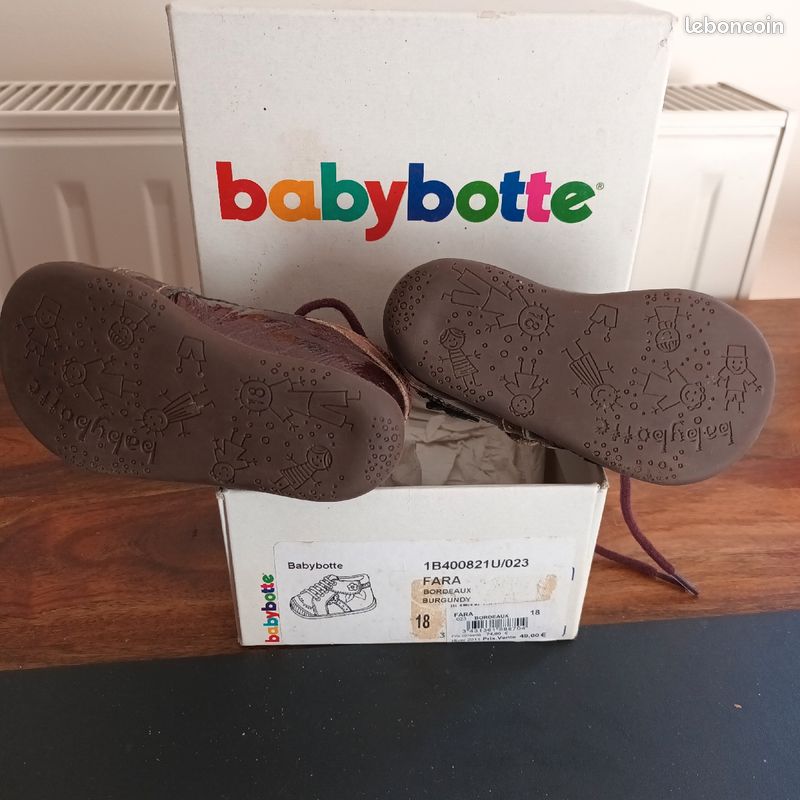 Chaussure bébé Babybotte neuve (image 2)