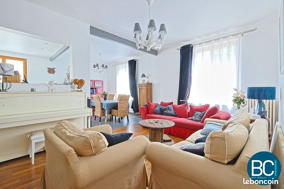 Maison 7 pièces 197 m² (image 2)