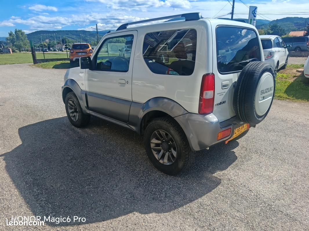 Suzuki Jimny 1.3 VVT 85CH JLX AUTO (image 4)