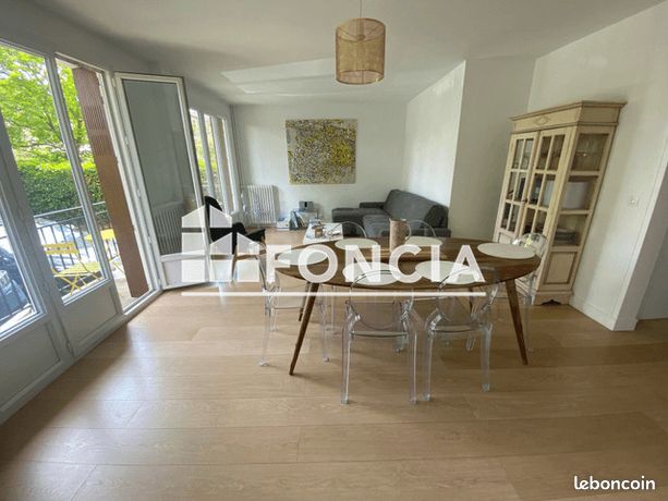 Maison a louer saint-germain-en-laye - 6 pièce(s) - 171 m2 - Surfyn