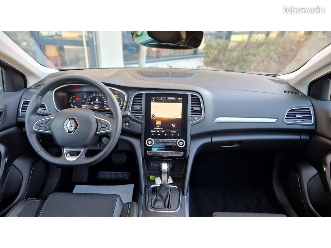 RENAULT MEGANE Mégane 1.5 Blue dCi - 115 - BV EDC 2023 IV BERLINE Techno PHASE 2 (image 30)