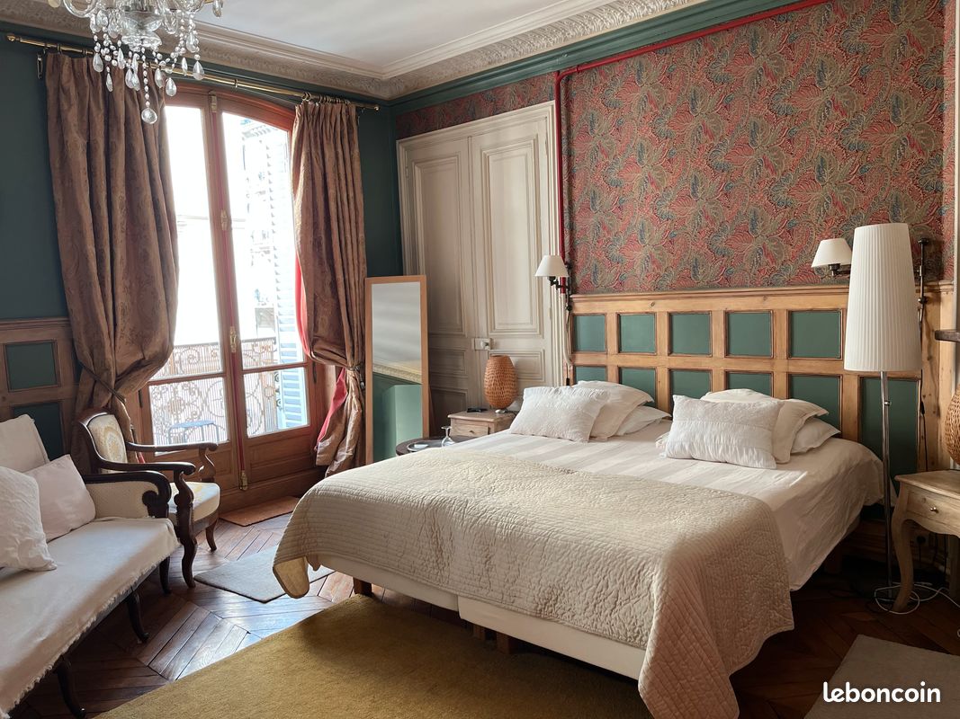 Appartement 1 pièce 29 m² · à Paris · 28,6 m² · 1 350 €