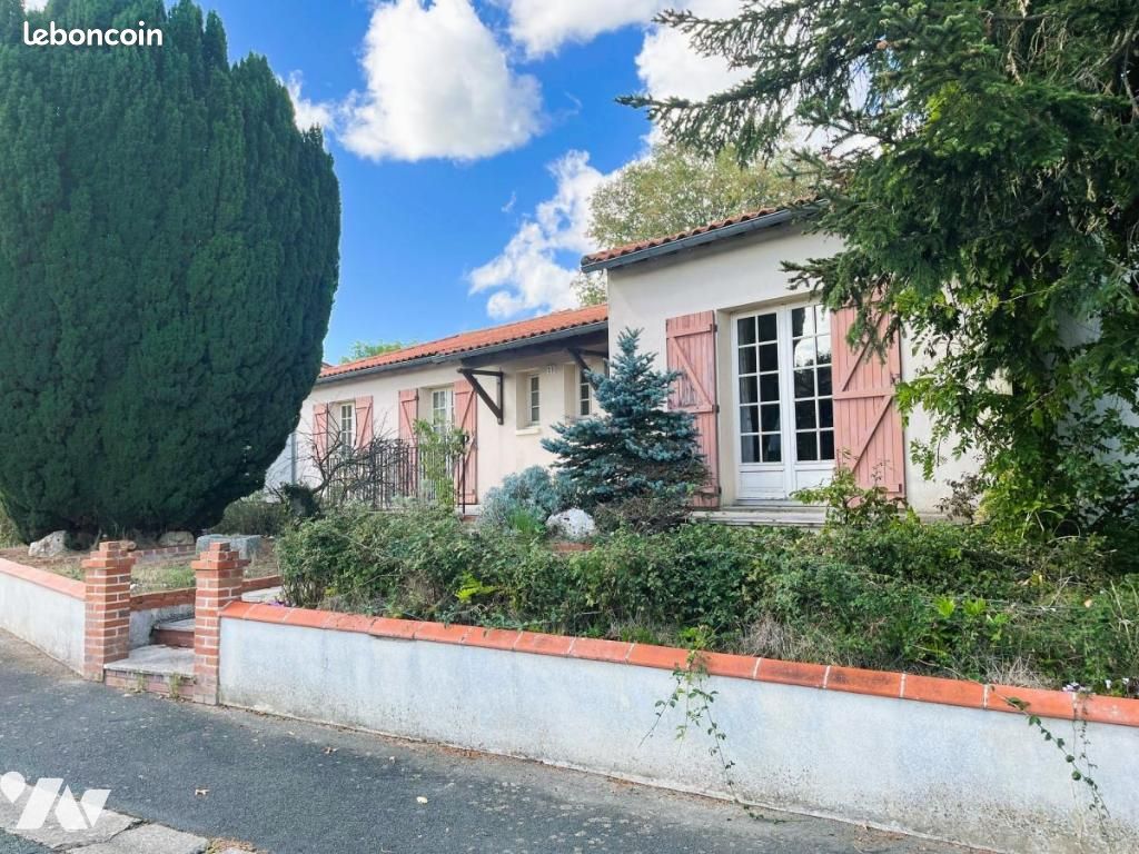 Maison 7 pièces 171 m² · à Chanverrie · 171 m² · 148 400 €