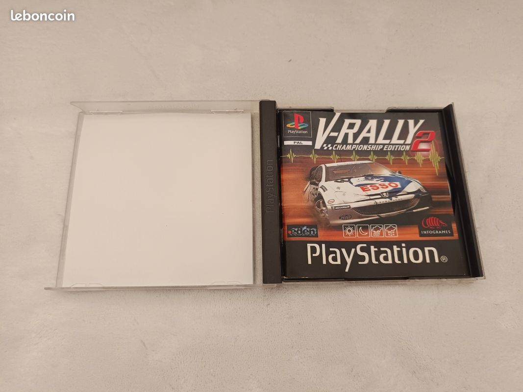 Achetez ps2 + jeux vends ps2 occasion, annonce vente à Le Pradet (83