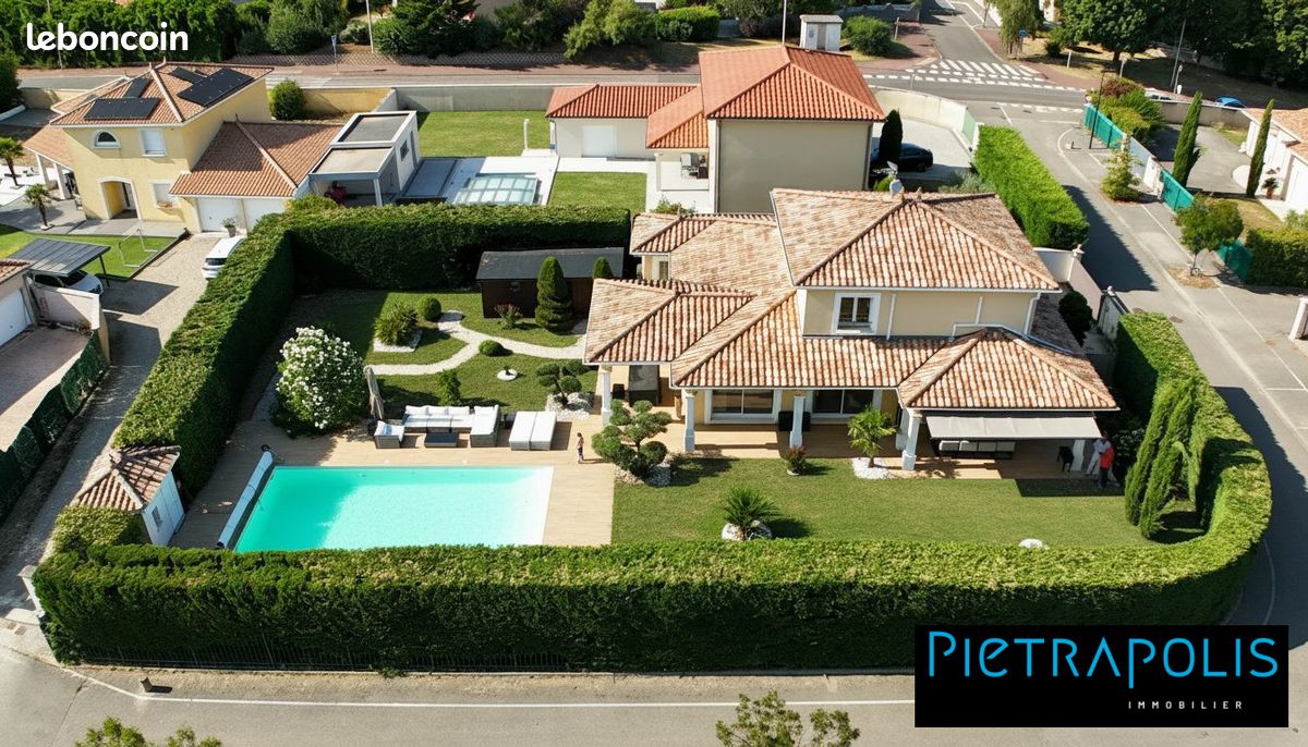 Maison 7 pièces 176 m² · à Saint-Bonnet-de-Mure · 176 m² · 778 000 €
