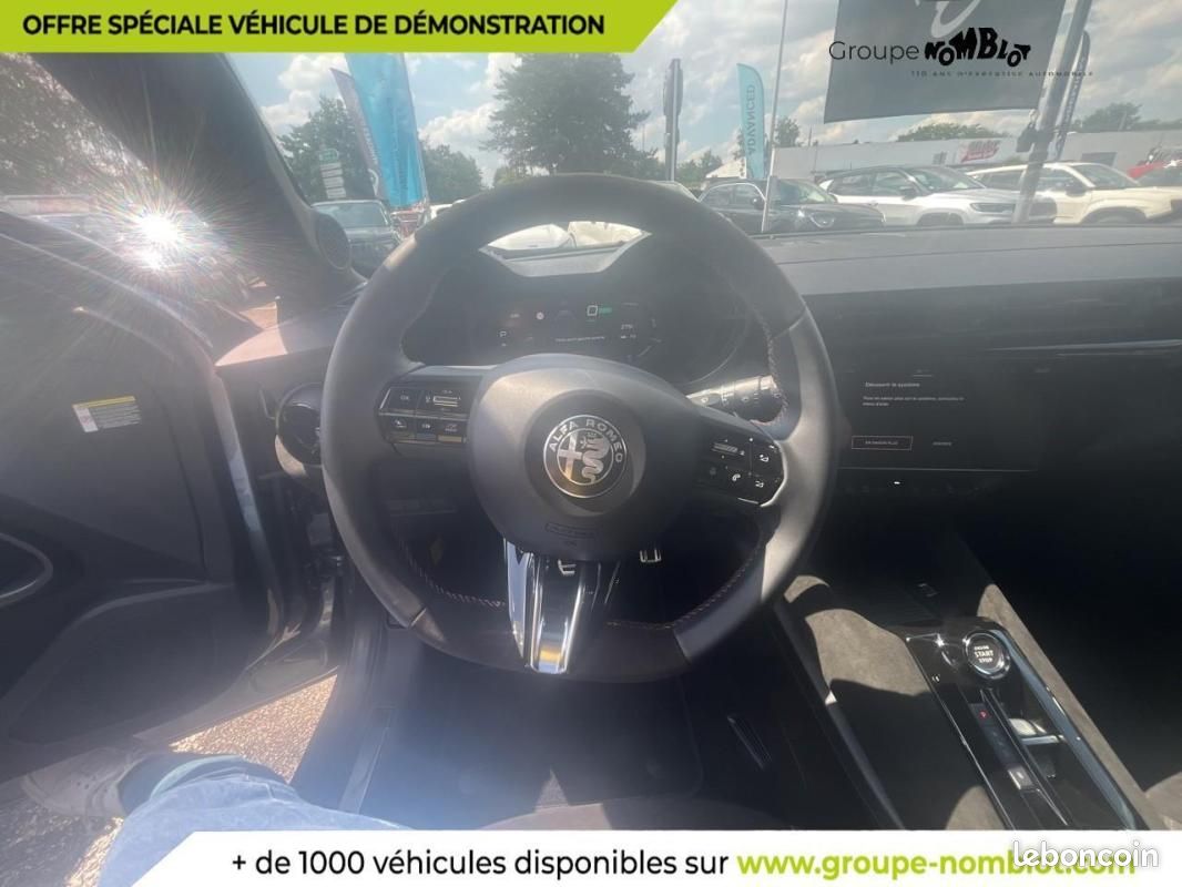 Alfa Romeo Junior ELECTRIQUE Elettrica 156 ch Intensa (image 24)