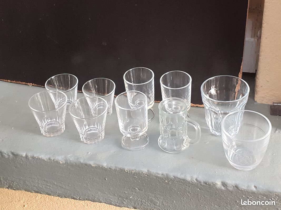 Lot tasses et verres (image 3)
