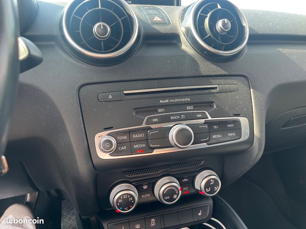 AUDI A1 SPORTBACK 1.4 TDI 90 S-LINE S-TRONIC *TRES BON ETAT - SIEGES CHAUFFANTS - BLUETOOTh (image 20)