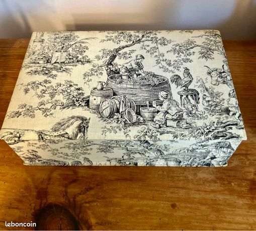 Coussin de porte coeur à suspendre linge ancien monogramme - Un grand marché