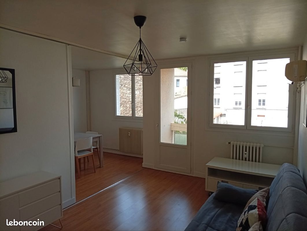 Appartement 4 pièces 58 m² · à Saint-Étienne · 58 m² · 640 €/mois