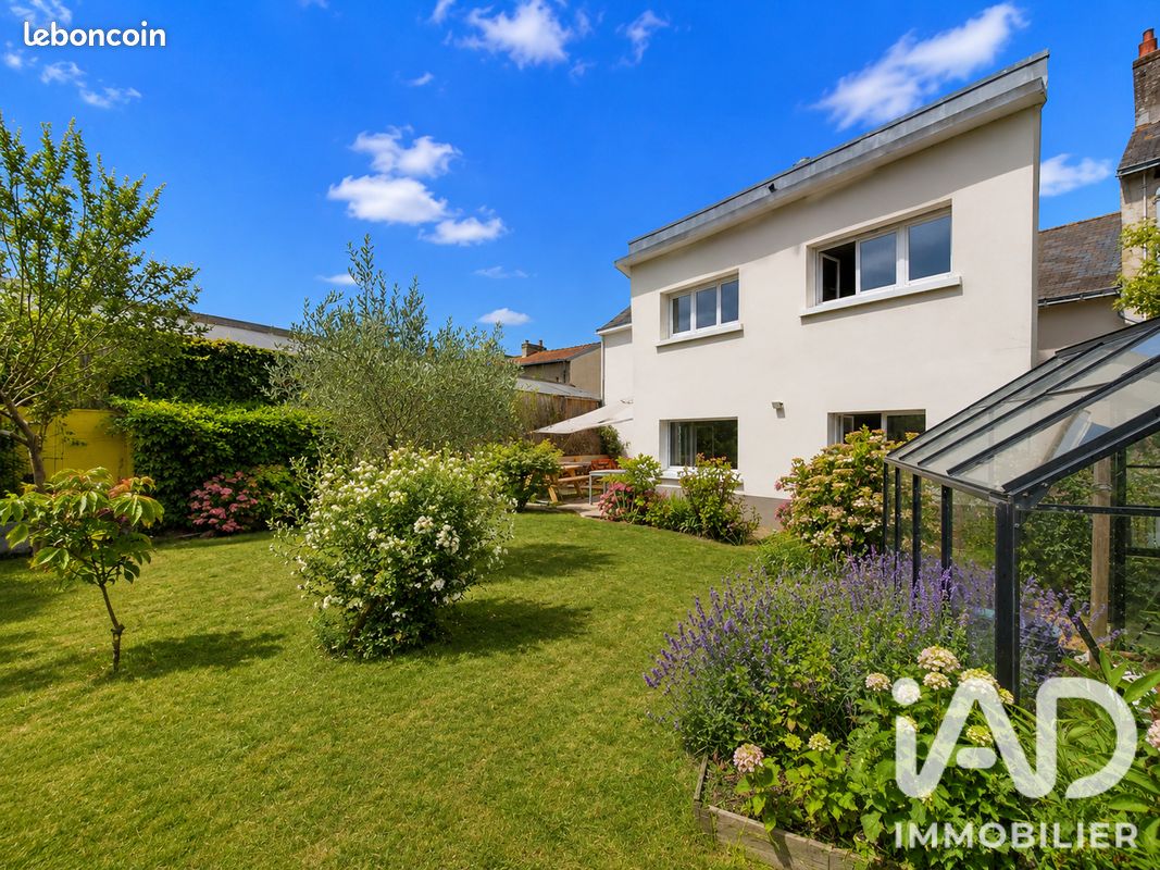 Maison 5 pièces 210 m² · à Nantes · 210 m² · 669 000 €